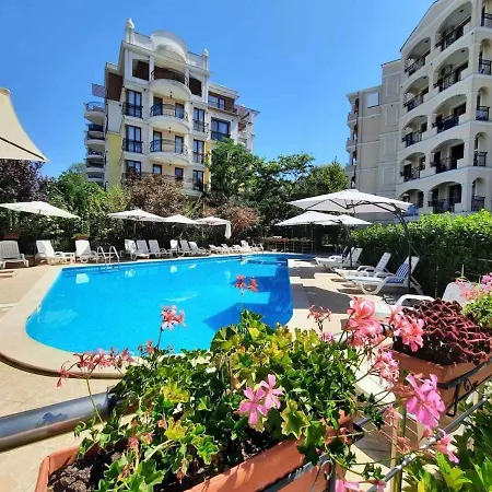 Cozy On Sunny * Sunny Beach