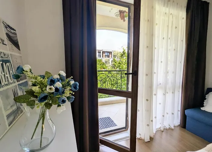 Cozy On Sunny * סאני ביץ'