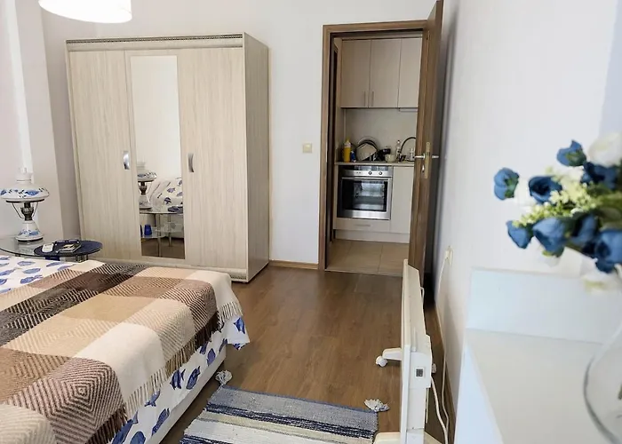 Cozy On Sunny * סאני ביץ'